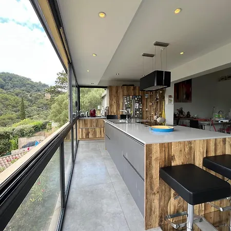Pleine Vue Villa *